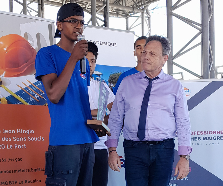 Xavier Mounia, 1er prix Truelle d'Or Plomberie-Sanitaire