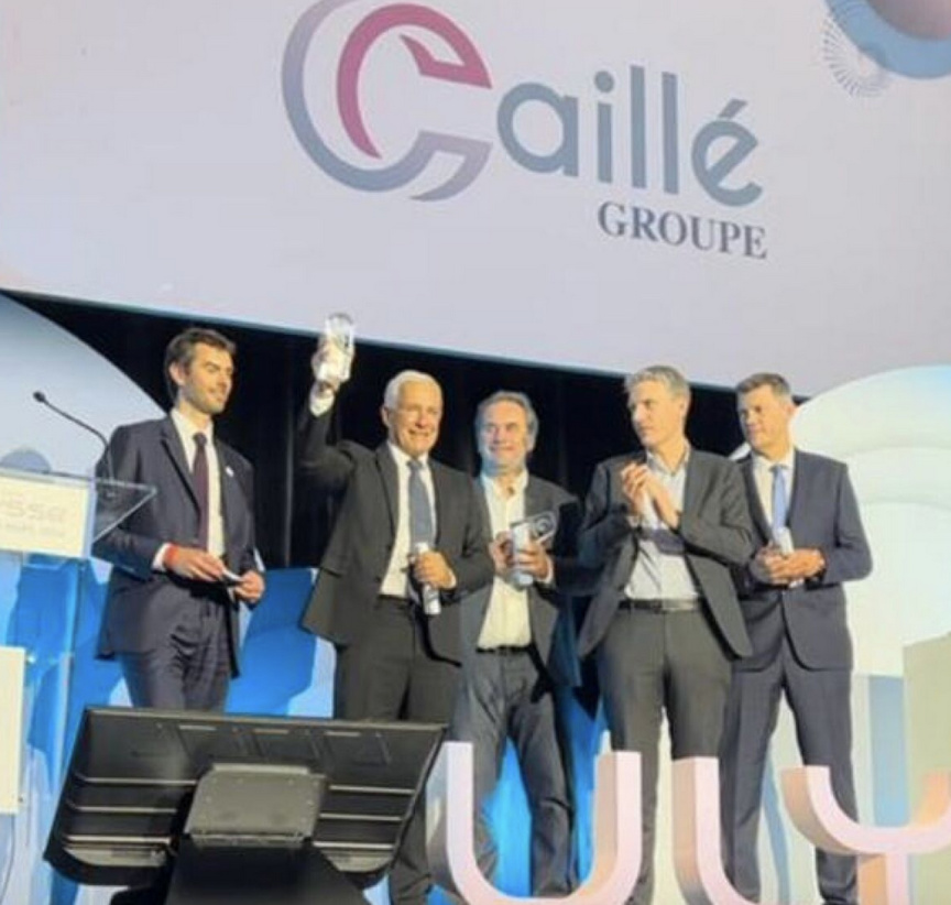François Caillé recevant le prix Ulysse 2024 ce lundi