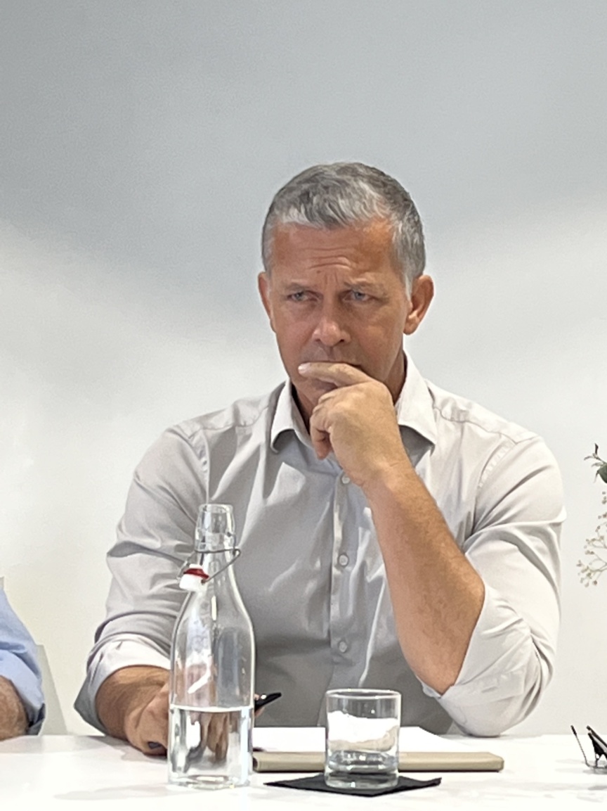 Après l'immobilier et l'hôtellerie, l'homme d'affaires Jean-Jacques Dijoux a investi dans la presse Après l'immobilier et l'hôtellerie, l'homme d'affaires Jean-Jacques Dijoux a investi dans la presse