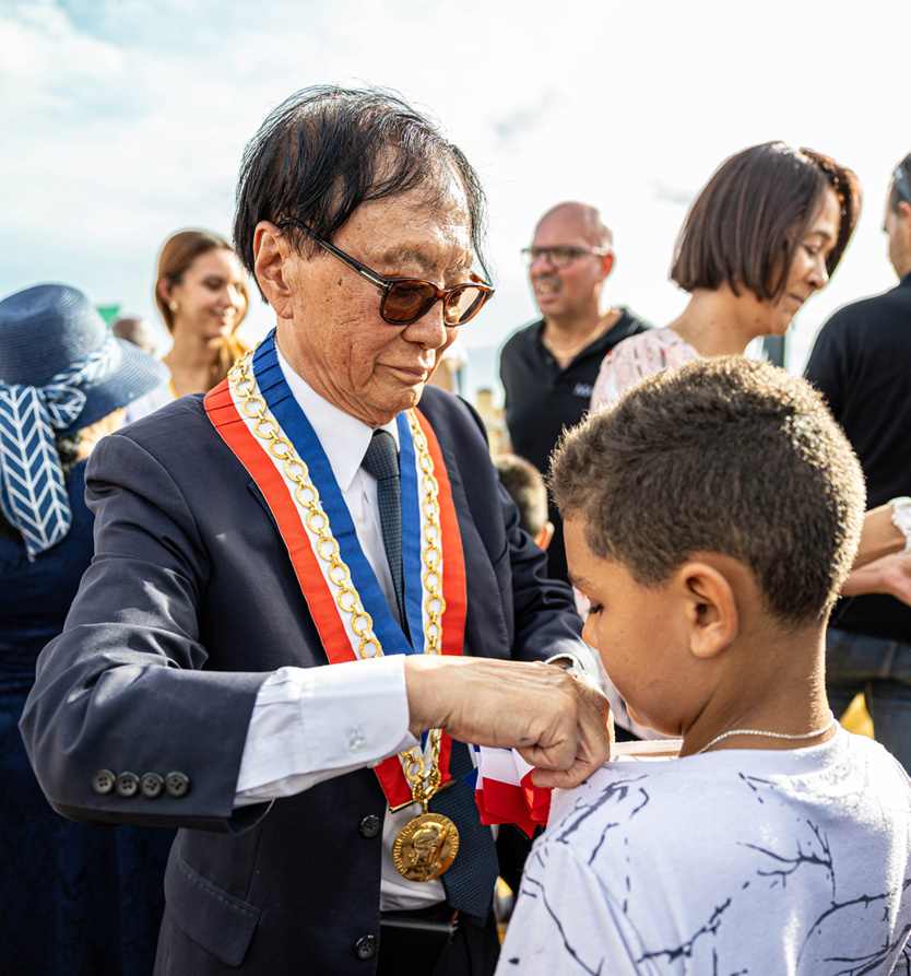 Une grande aire de jeux inaugurée au Tampon près du Parc des Palmiers Une grande aire de jeux inaugurée au Tampon près du Parc des Palmiers
