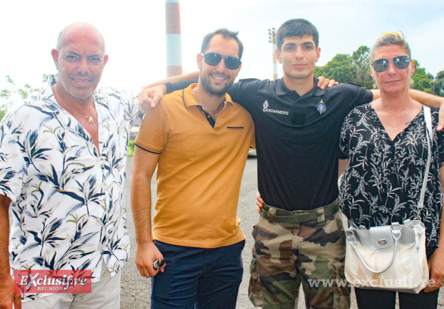 Gendarmerie nationale: remise des insignes de la Préparation Militaire Gendarmerie nationale: remise des insignes de la Préparation Militaire