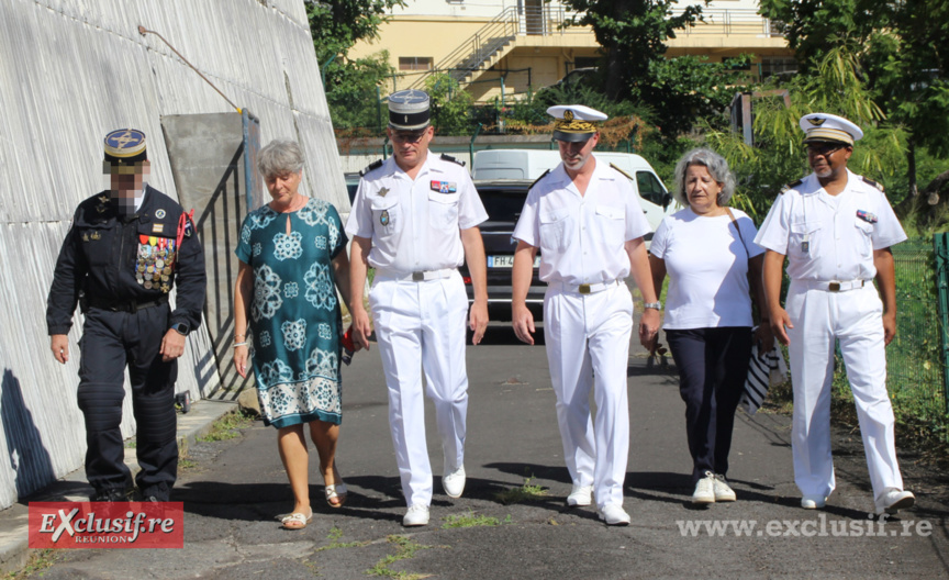 L'arrivée des autorités L'arrivée des autorités