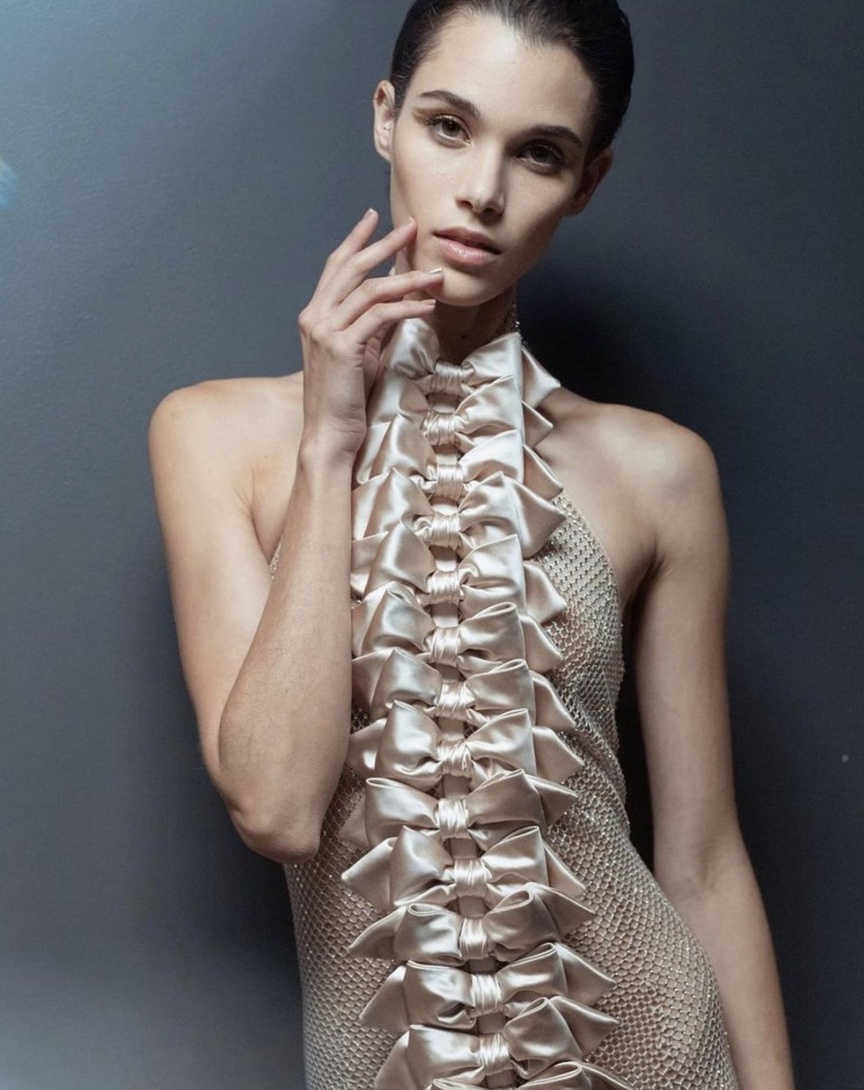 La magnifique Pauline Hoarau, top model internationale La magnifique Pauline Hoarau, top model internationale