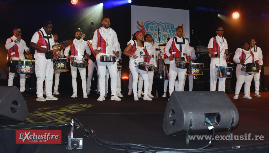 Le grpoupe de carnaval martiniquais "K'va Vybz". Le grpoupe de carnaval martiniquais "K'va Vybz".