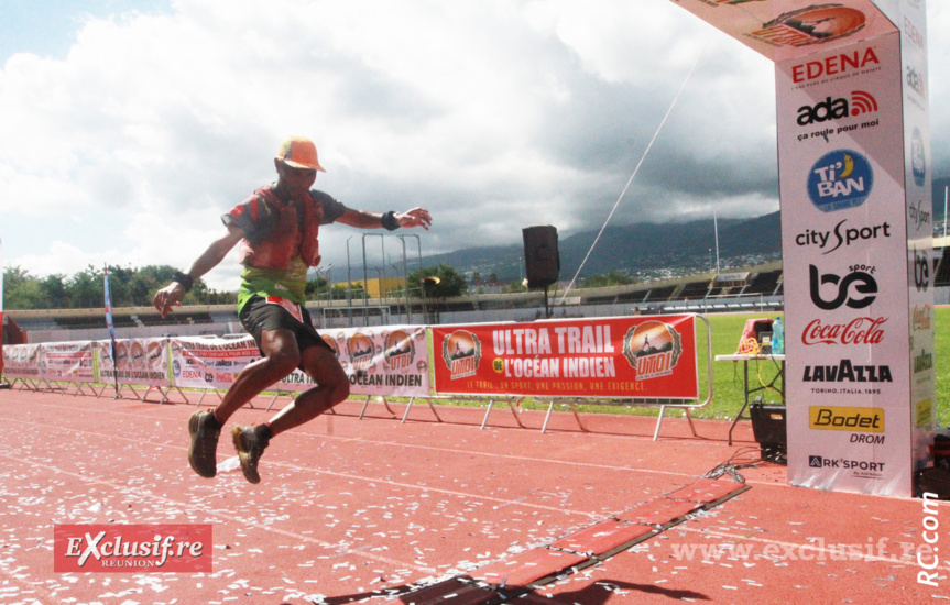 C'est ce qui s'appelle sauter de joie ! C'est ce qui s'appelle sauter de joie !