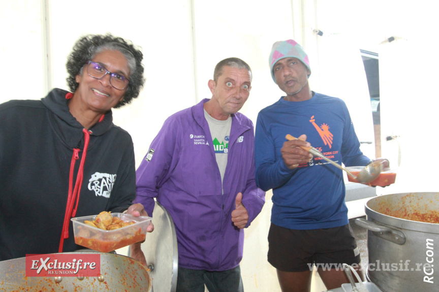 Côté Cuisine avec Julie et Daniel Vee Côté Cuisine avec Julie et Daniel Vee