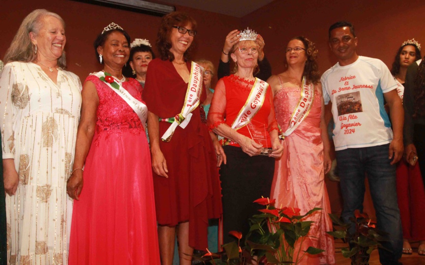 Eliane Clerville, Miss Mamie Goyavier 2024. Elle a pour dauphines: Josiane Arhel et Méry Nava Eliane Clerville, Miss Mamie Goyavier 2024. Elle a pour dauphines: Josiane Arhel et Méry Nava