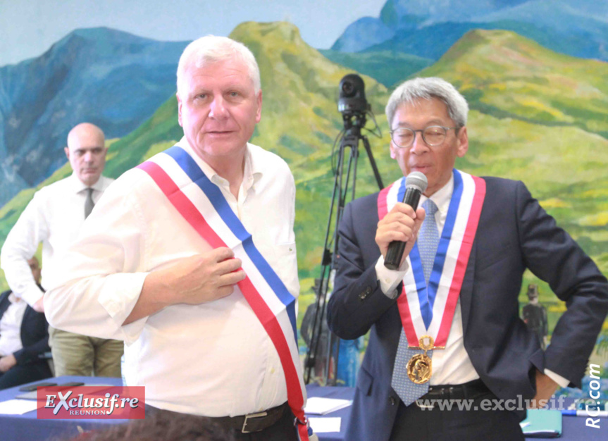 Jacquet Hoareau garde son écharpe de 1er adjoint Jacquet Hoareau garde son écharpe de 1er adjoint