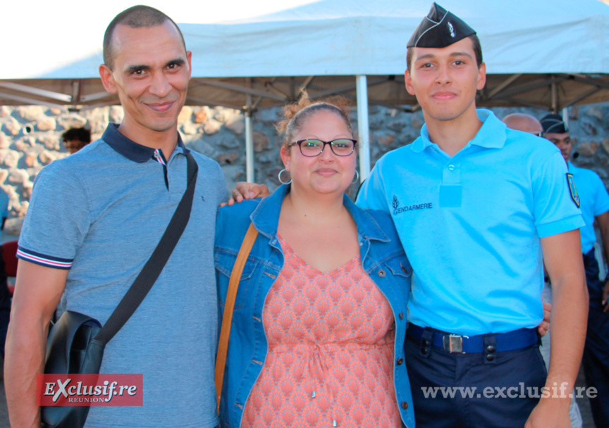 Gendarmes adjoints volontaires: cérémonie de fin de stage Gendarmes adjoints volontaires: cérémonie de fin de stage