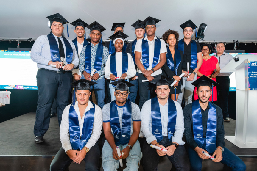 IUT Réunion: premiers diplômés de Bachelor Universitaire de Technologie! IUT Réunion: premiers diplômés de Bachelor Universitaire de Technologie!