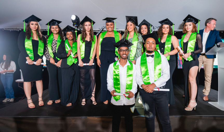 IUT Réunion: premiers diplômés de Bachelor Universitaire de Technologie! IUT Réunion: premiers diplômés de Bachelor Universitaire de Technologie!