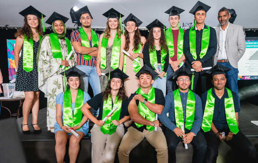 IUT Réunion: premiers diplômés de Bachelor Universitaire de Technologie! IUT Réunion: premiers diplômés de Bachelor Universitaire de Technologie!