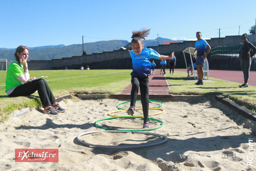 Le saut en longueur... A L'arrière, le Piton des Neiges qui s'est donné aussi en spectacle Le saut en longueur... A L'arrière, le Piton des Neiges qui s'est donné aussi en spectacle