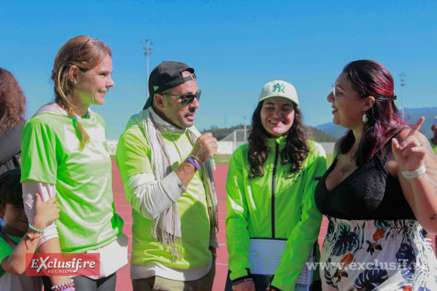 Chaleureuse ambiance au sein de l'équipe d'encadrement Chaleureuse ambiance au sein de l'équipe d'encadrement