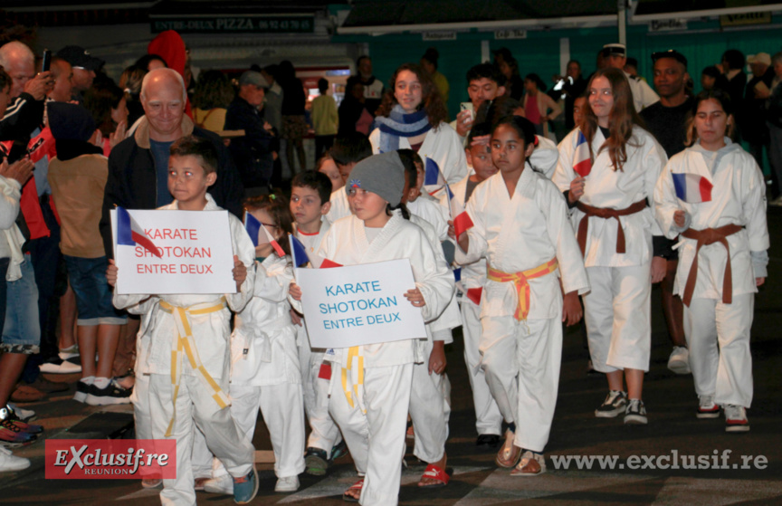 Fête Nationale: défilé à l'Entre-Deux Fête Nationale: défilé à l'Entre-Deux