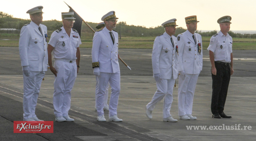 L'arrivée des autorités L'arrivée des autorités