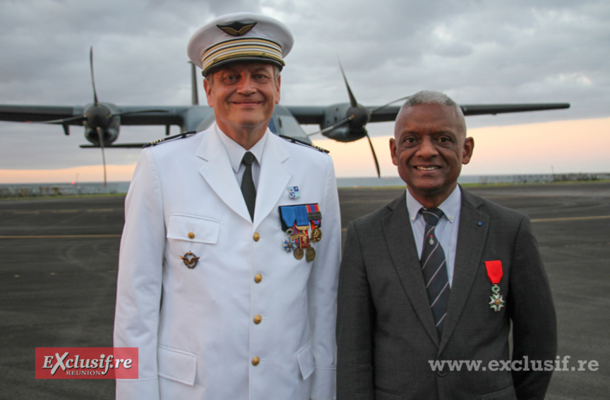 Base Aérienne 181: la lieutenant-colonel Karine Gauthier prend le commandement Base Aérienne 181: la lieutenant-colonel Karine Gauthier prend le commandement