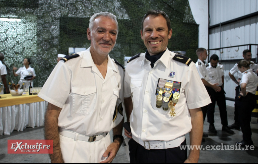 Base Aérienne 181: la lieutenant-colonel Karine Gauthier prend le commandement Base Aérienne 181: la lieutenant-colonel Karine Gauthier prend le commandement