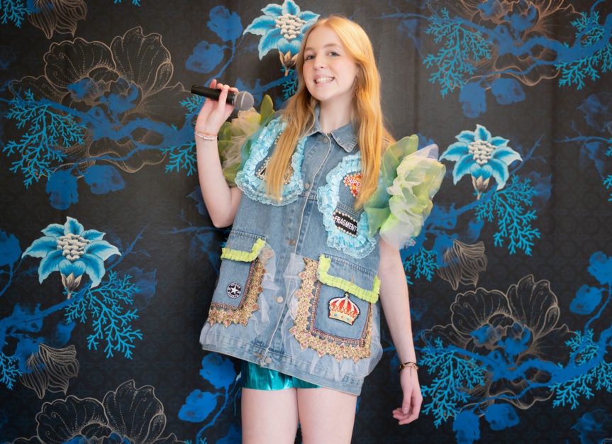 La chanteuse Ambre Ever (The Voice saison 13) en prestations à La Réunion La chanteuse Ambre Ever (The Voice saison 13) en prestations à La Réunion