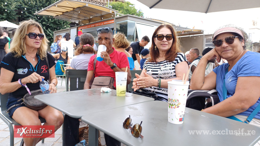 Marlène Chane See Chu et ses supporters : Jean-Pierre et Arlette Mardémoutou et Anne-Marie Bidau Marlène Chane See Chu et ses supporters : Jean-Pierre et Arlette Mardémoutou et Anne-Marie Bidau