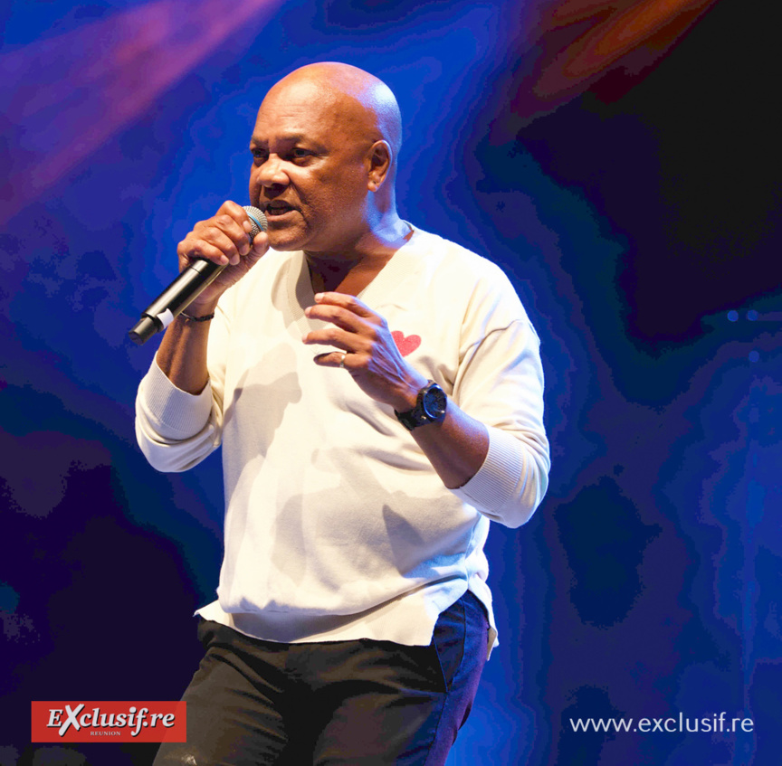 Concert Années 80 à Saint-Joseph: Mario Ramsamy a mis le feu! Concert Années 80 à Saint-Joseph: Mario Ramsamy a mis le feu!