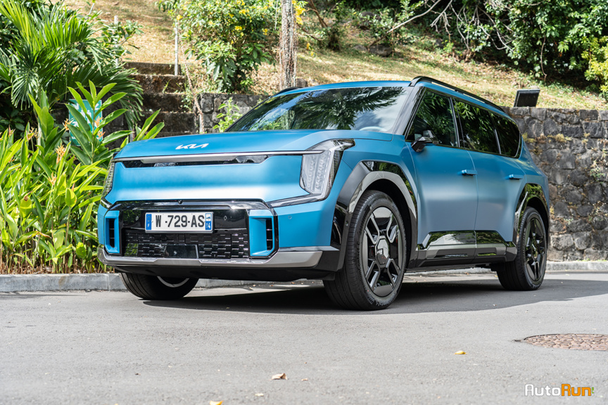 Le Kia EV9 dispose de lignes... originales! Le Kia EV9 dispose de lignes... originales!