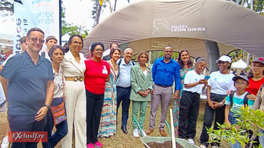 Le Département inaugure 3 bustes de botanistes au Jardin de l’Etat Le Département inaugure 3 bustes de botanistes au Jardin de l’Etat
