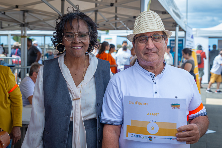 La Journée Nationale des Aidants a fait le plein à Saint-Pierre La Journée Nationale des Aidants a fait le plein à Saint-Pierre