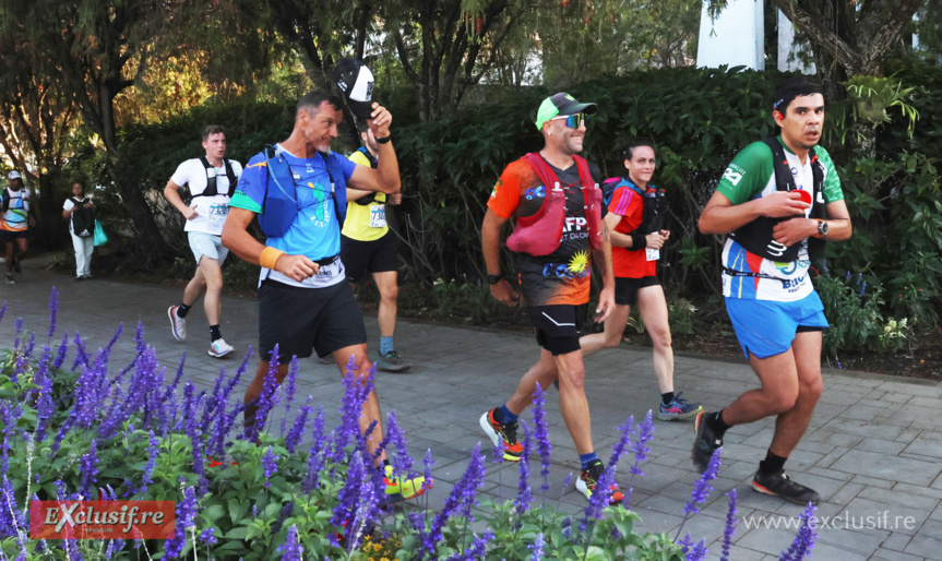 Parcours fleuri place de la mairie Parcours fleuri place de la mairie
