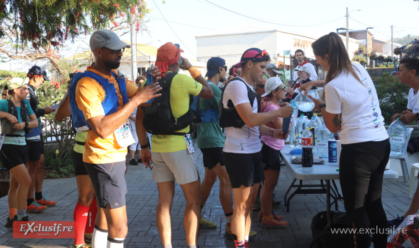 Premier poste de ravitaillement en musique Premier poste de ravitaillement en musique