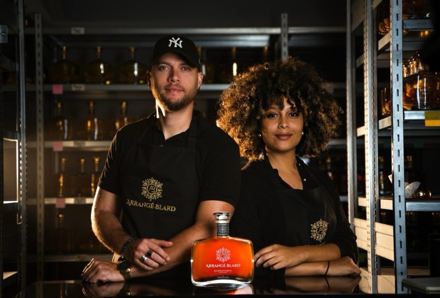 Grégory Blard, co-fondateur et Ddrigeant, et Cléa Deliron, co-fondatrice et directrice marketing-communication Grégory Blard, co-fondateur et Ddrigeant, et Cléa Deliron, co-fondatrice et directrice marketing-communication