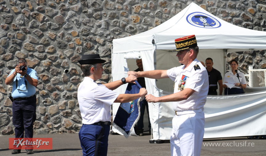 Prise officielle de commandement Prise officielle de commandement