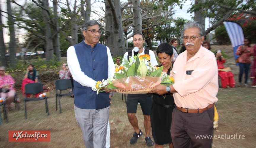 Hommage au Mahatma Gandhi à Saint-Denis Hommage au Mahatma Gandhi à Saint-Denis
