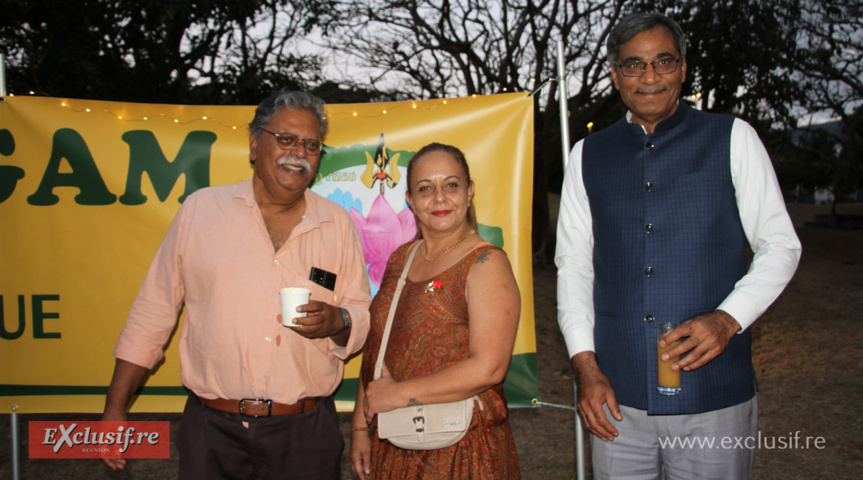 Hommage au Mahatma Gandhi à Saint-Denis Hommage au Mahatma Gandhi à Saint-Denis