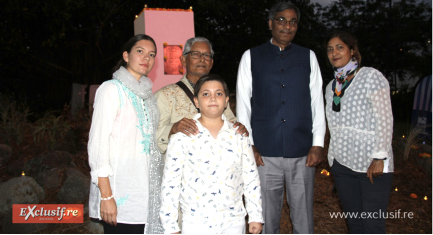 Hommage au Mahatma Gandhi à Saint-Denis Hommage au Mahatma Gandhi à Saint-Denis