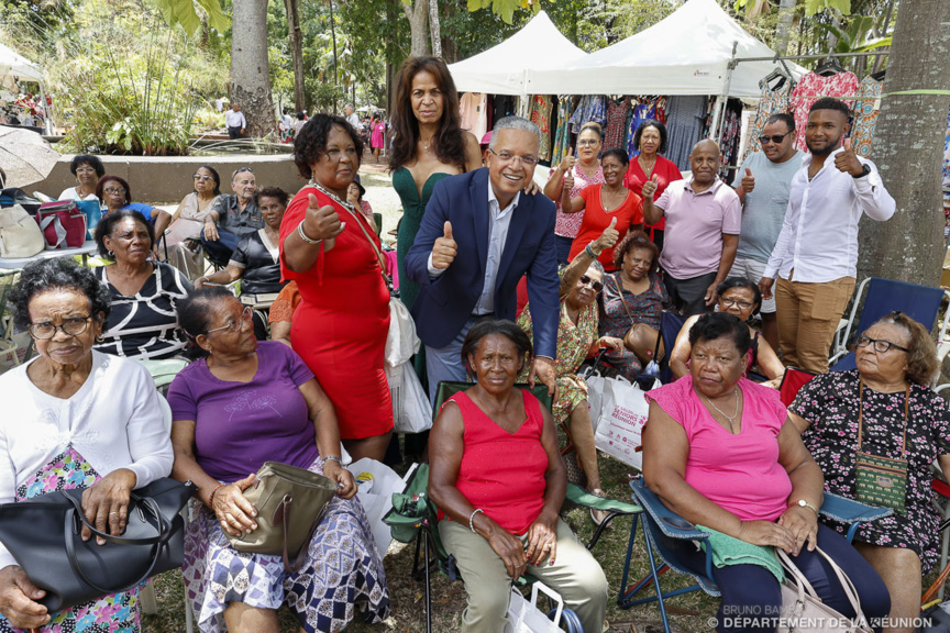 9 000 seniors en fête ce dimanche au Jardin de l’Etat 9 000 seniors en fête ce dimanche au Jardin de l’Etat