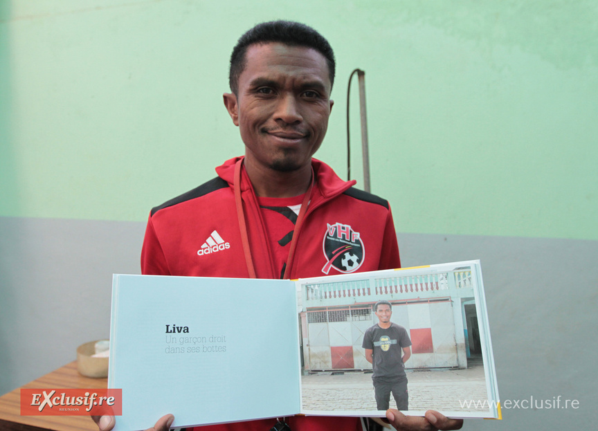 Dans un livre Liva a raconté son histoire Dans un livre Liva a raconté son histoire