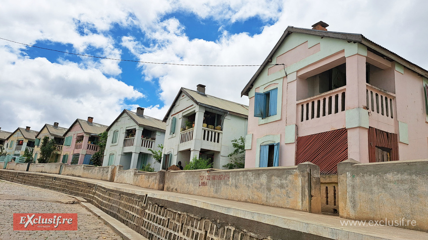 A Akamasoa, tous les bâtiments sont en dur A Akamasoa, tous les bâtiments sont en dur