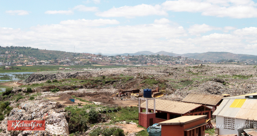 Une partie de la décharge qui reste à transformer Une partie de la décharge qui reste à transformer