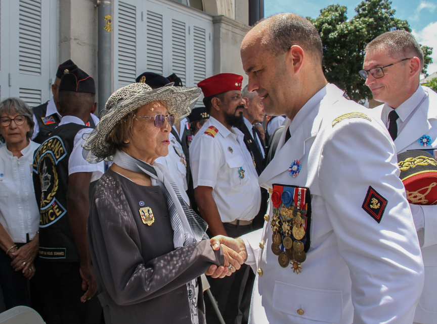 Cérémonie du 11 novembre 2024 à Saint-Denis: photos Cérémonie du 11 novembre 2024 à Saint-Denis: photos
