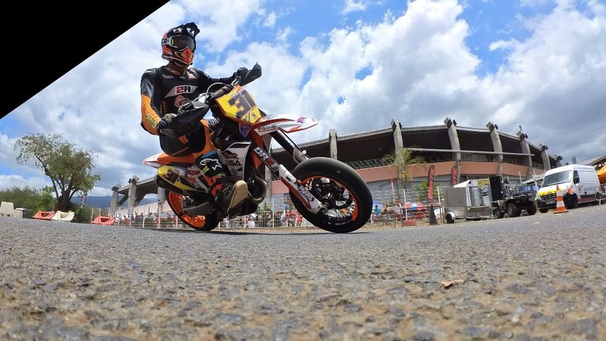 Vincent Doumi, dit Herode, champion de moto, mort dans un accident de la route Vincent Doumi, dit Herode, champion de moto, mort dans un accident de la route