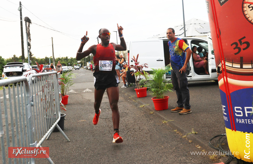 Sanion Surfa, brillant second Sanion Surfa, brillant second