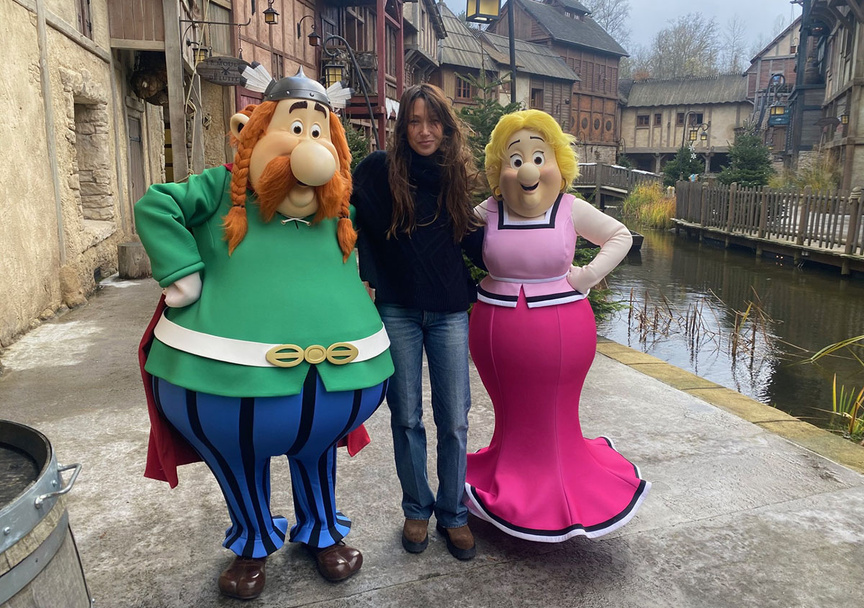 "Noël Gaulois" au Parc Astérix: de nombreuses stars présentes