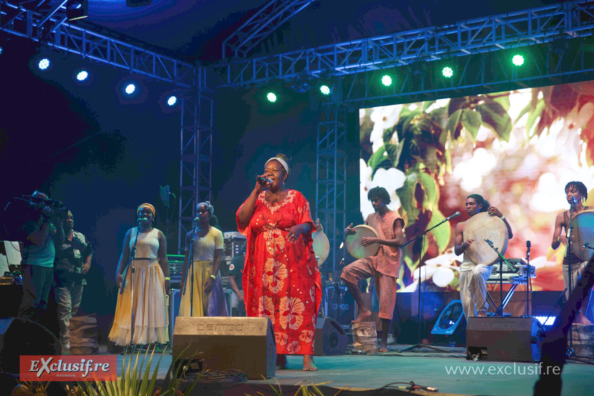 Festival International Kreol à l'île Maurice: cérémonie d'ouverture au Morne