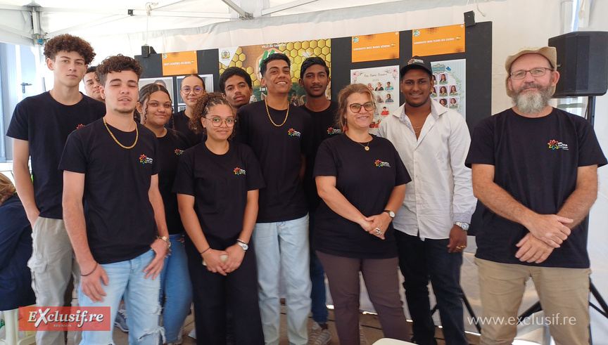 Une délégation d'élèves du Lycée Agricole de Saint-Joseph Une délégation d'élèves du Lycée Agricole de Saint-Joseph