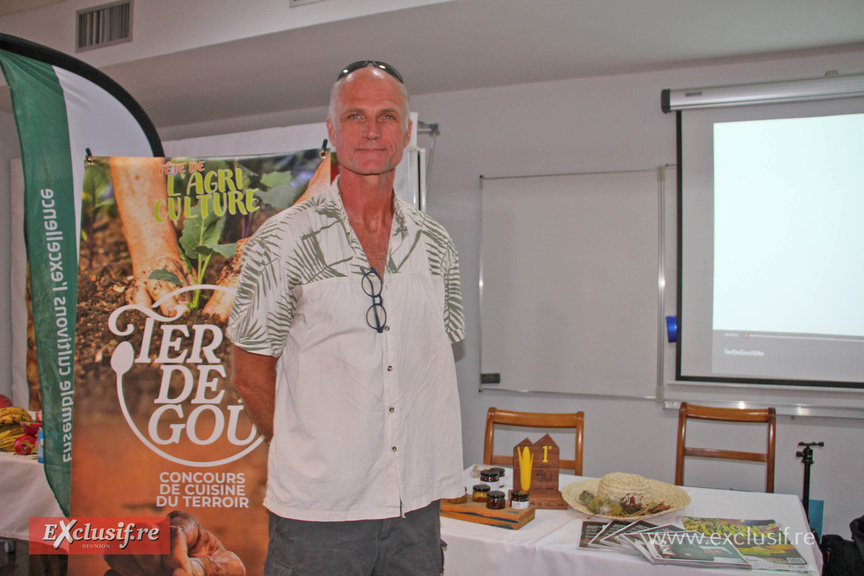 Le chef étoilé Thierry Marx avec les apprentis du Centhor La Réunion