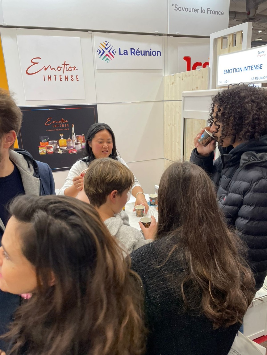 Beaucoup de visiteurs sur le stand de La Réunion