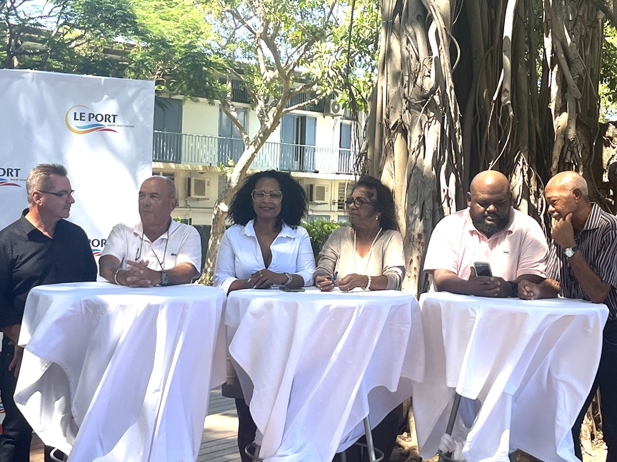 Voeux du maire du Port: "Veiller à ne pas bousculer nos équilibres fragiles" Voeux du maire du Port: "Veiller à ne pas bousculer nos équilibres fragiles"