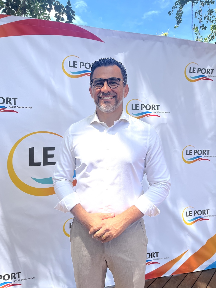 Voeux du maire du Port: "Veiller à ne pas bousculer nos équilibres fragiles" Voeux du maire du Port: "Veiller à ne pas bousculer nos équilibres fragiles"