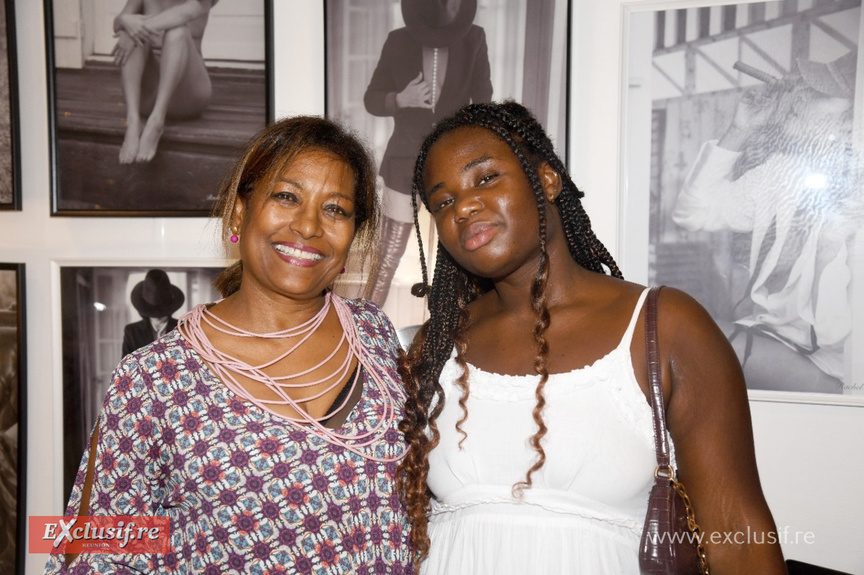 Sosy Florestan, responsable du local, et une invitée Sosy Florestan, responsable du local, et une invitée